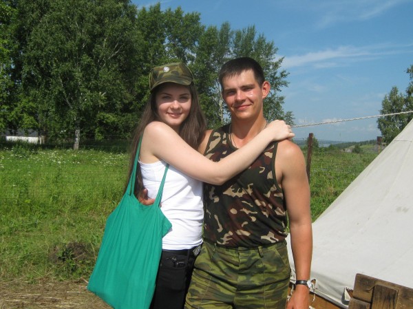 Епихин Антон (Томский ПУ) и Ольга. Июль 2009 года – военные сборы, День присяги