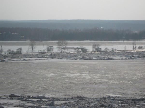 29.04.2010 р. Томь возле Лагерного сада (выезд из Томска)